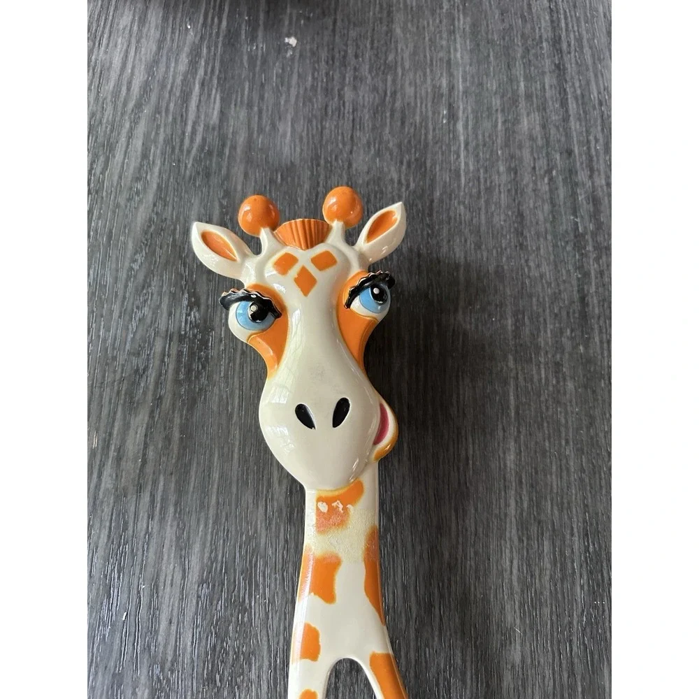 Vintage 1970s Avon‎ Giraffe Bath Brush Long Handle & Avon Zany Zebra Hair Brush